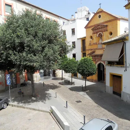 Plaza De La Almagra Córdoba